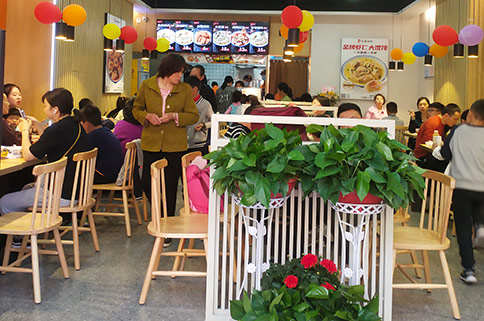 如何經(jīng)營好餛飩店？這四點要注意了！